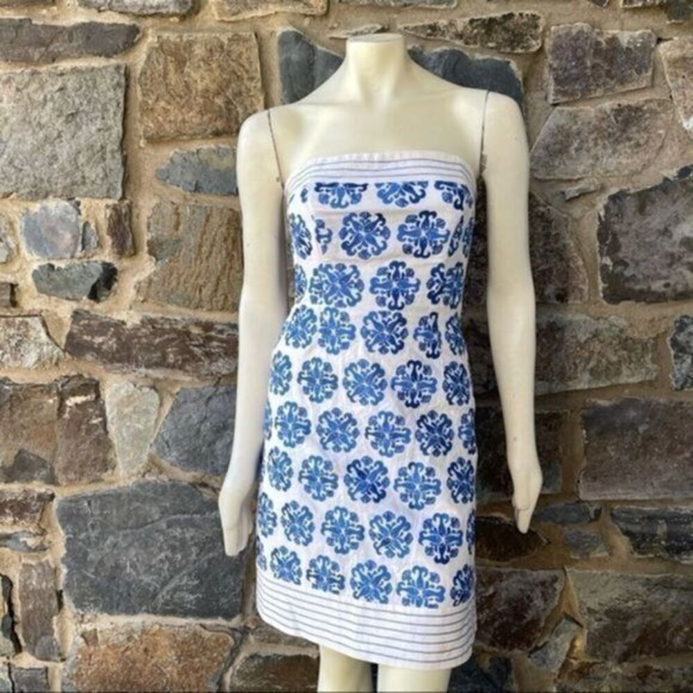 Rare Lilly Pulitzer  heavily embroidered cobalt blue sleeveless dress size 4